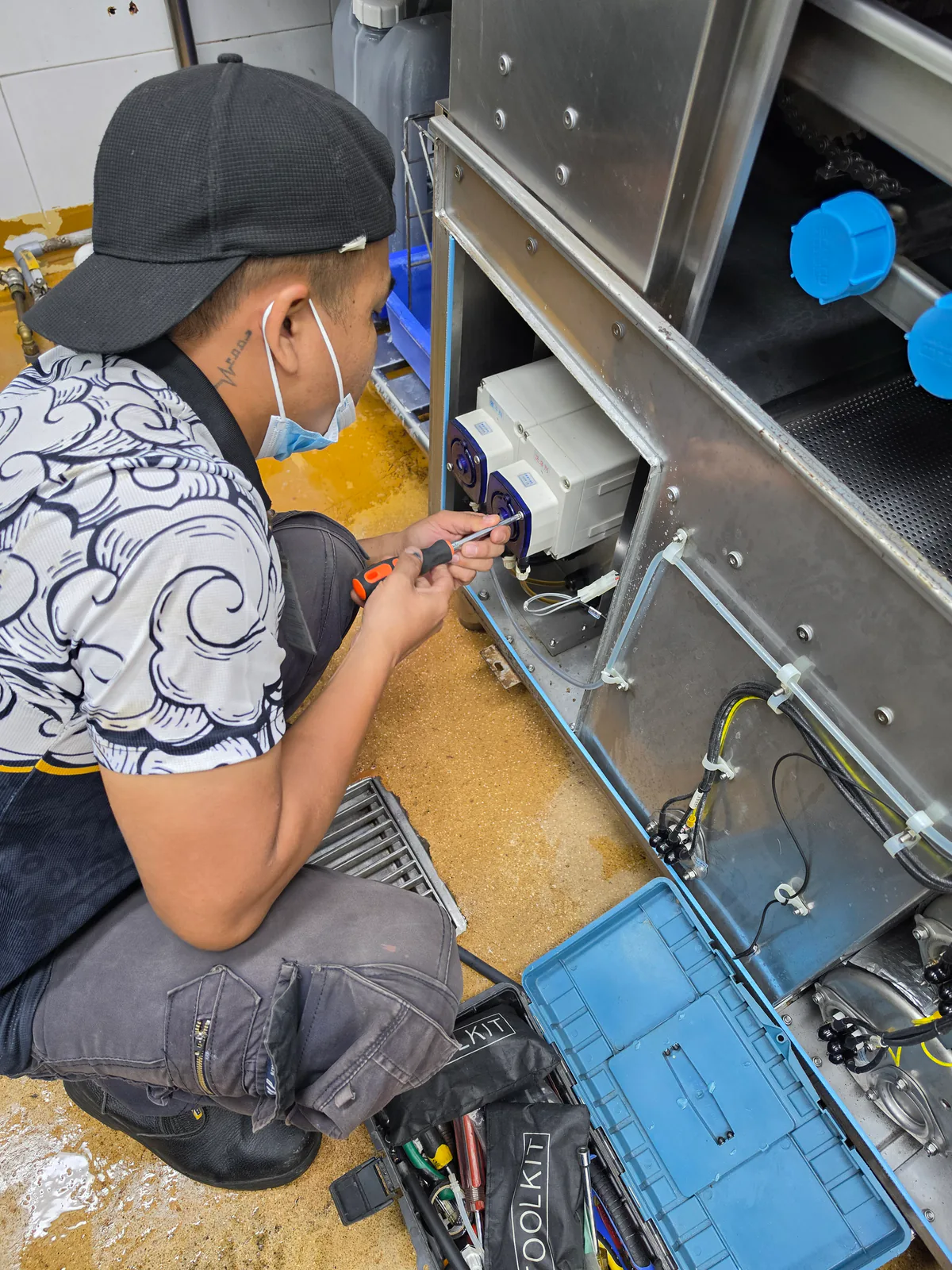 An EHS technician can identify the cause of the problem for your commercial dishwasher.